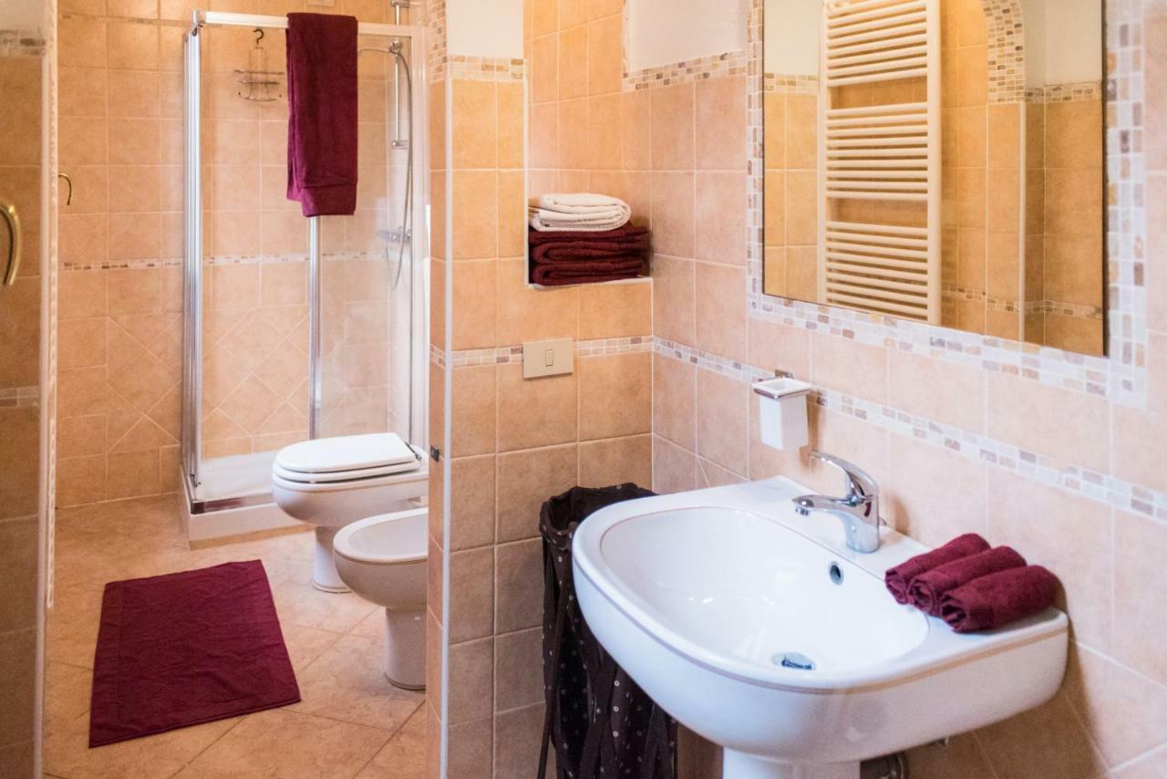 Al Borghetto Apartamento Adria Exterior foto